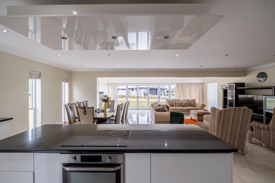 4 Bedroom Property for Sale in Wedgewood Golf Estate Eastern Cape